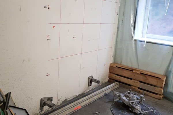 Klargjøring før veggen skal åpnes