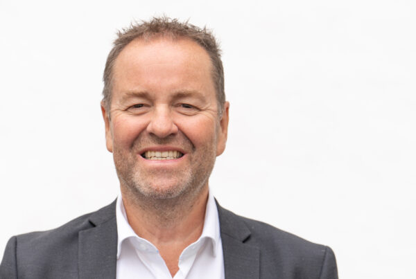 Jørn-Henning Theis