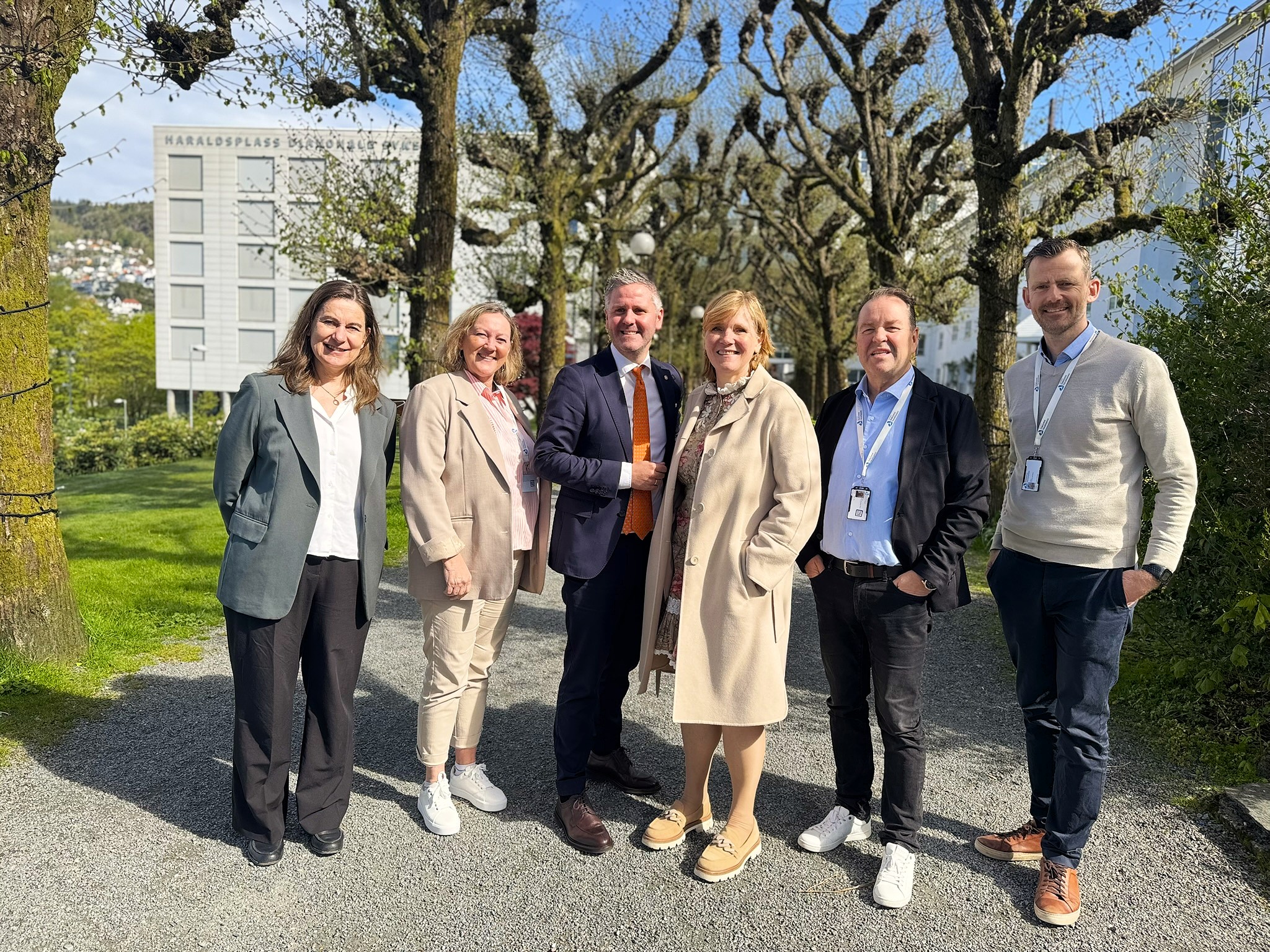Fra venstre: Vigdis Anita Gåskjenn, Astrid Aarhus Byrknes, Eivind Nævdal-Bolstad, Christine B. Meyer, Jørn-Henning Theis og Gunnar Hernborg.