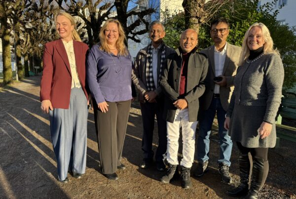 Fagskolen Diakonova har tatt i mot en indisk delegasjon som ville lære om den norske fagskolemodellen.